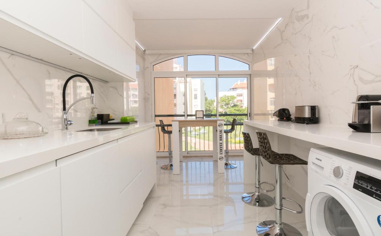 Houze_Lovely Flat With Swimming Pool! 카스카이스 외부 사진
