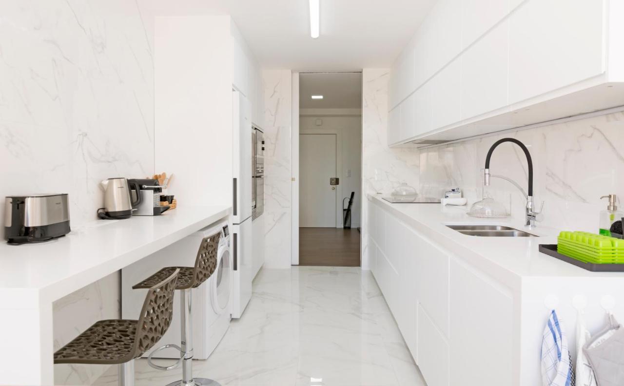 Houze_Lovely Flat With Swimming Pool! 카스카이스 외부 사진